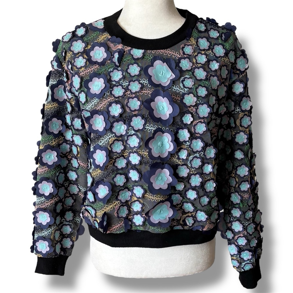 Vintage 3D Floral Applique Crop Sweater Size Large
